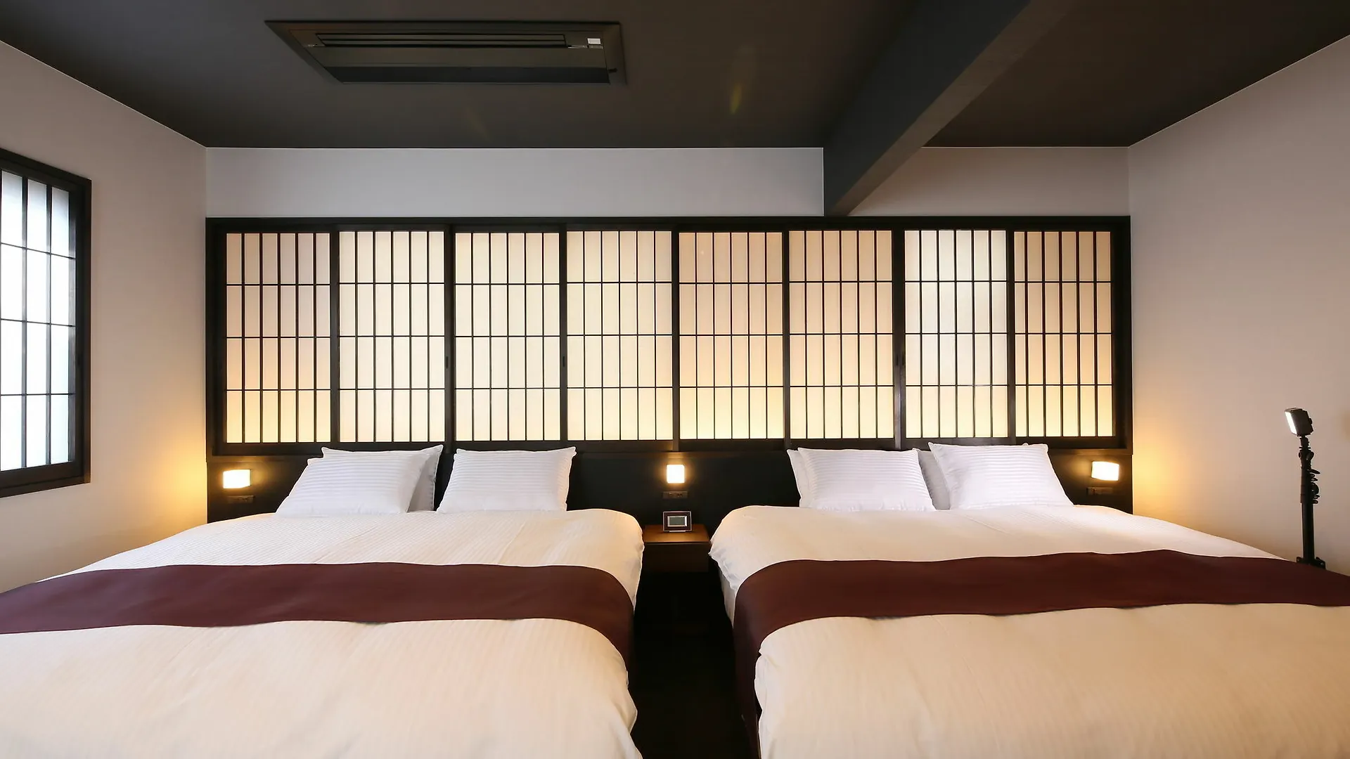 Tsuhana Kyoto 0*,