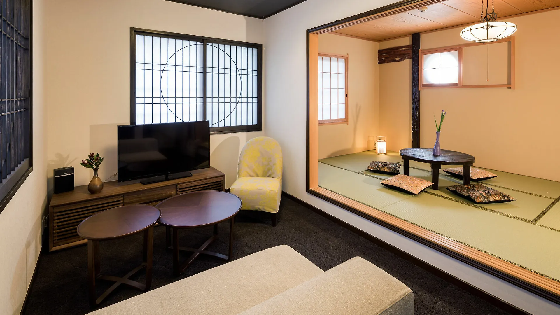 Tsuhana Kyoto Japan